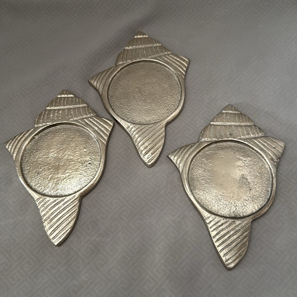 Tommy Bahama Silver Metal 6”X4” Conch Shell Coasters Wall Decor Set of Three